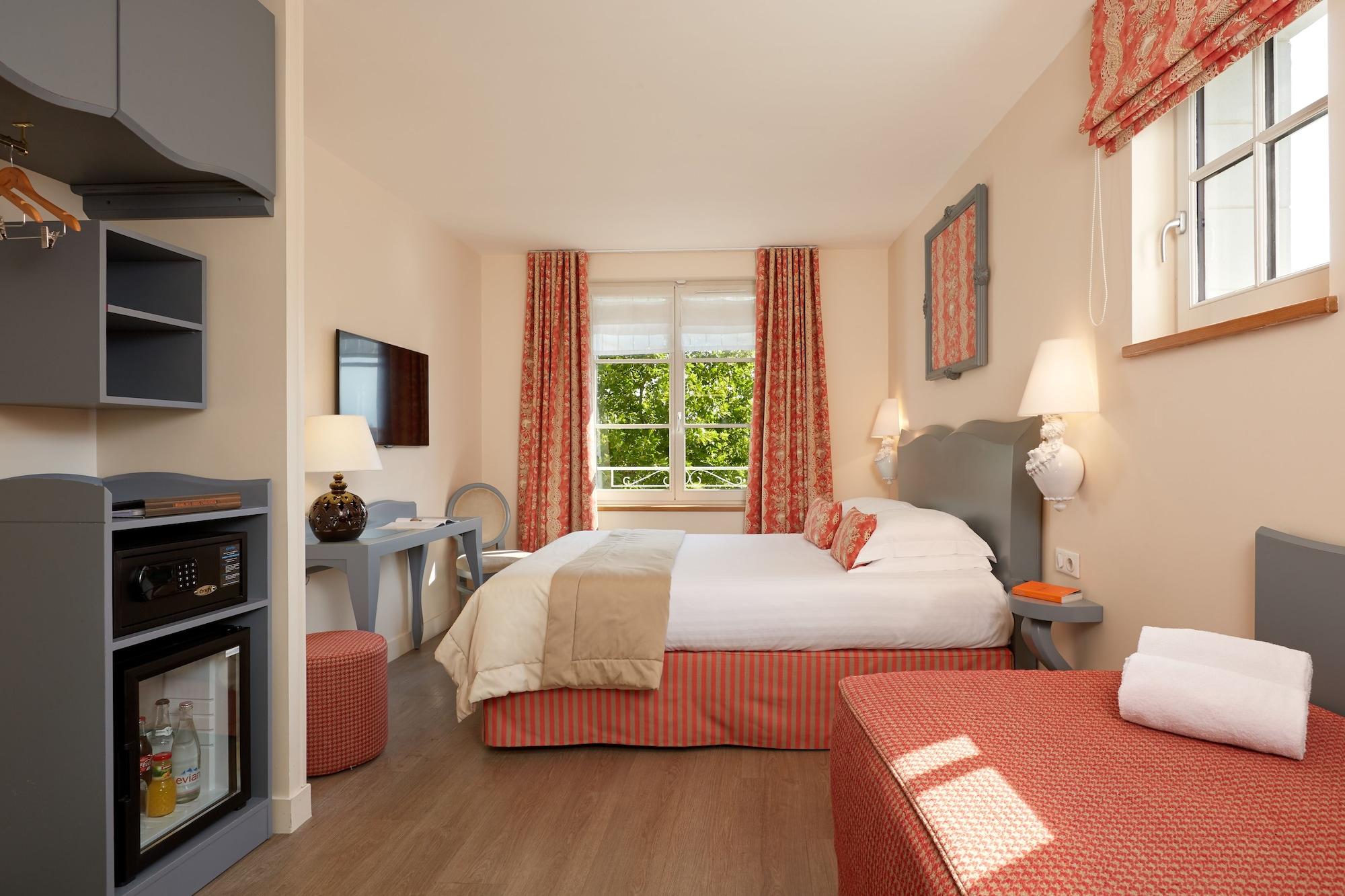 Relais Des Trois Chateaux Hotel-Restaurant - Teritoria Cour-Cheverny Eksteriør billede
