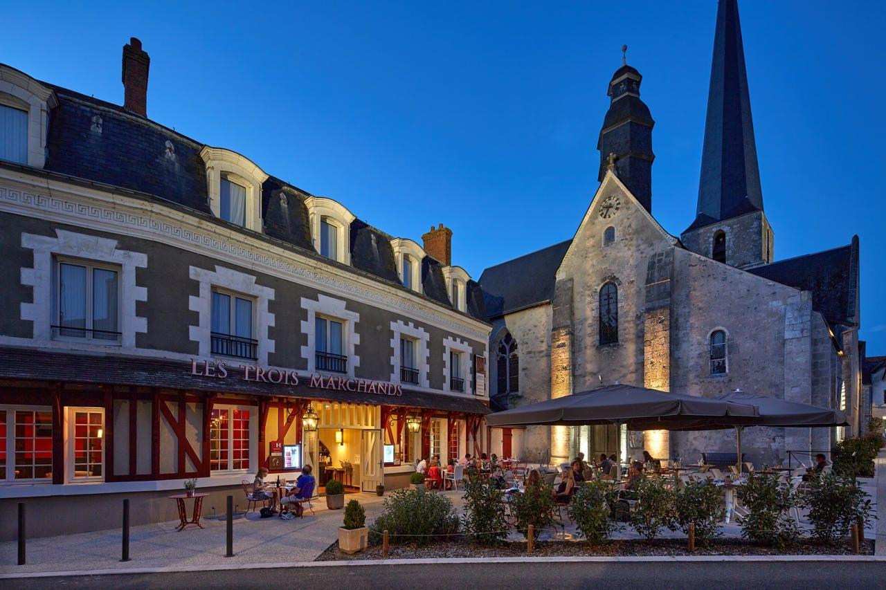 Relais Des Trois Chateaux Hotel-Restaurant - Teritoria Cour-Cheverny Eksteriør billede