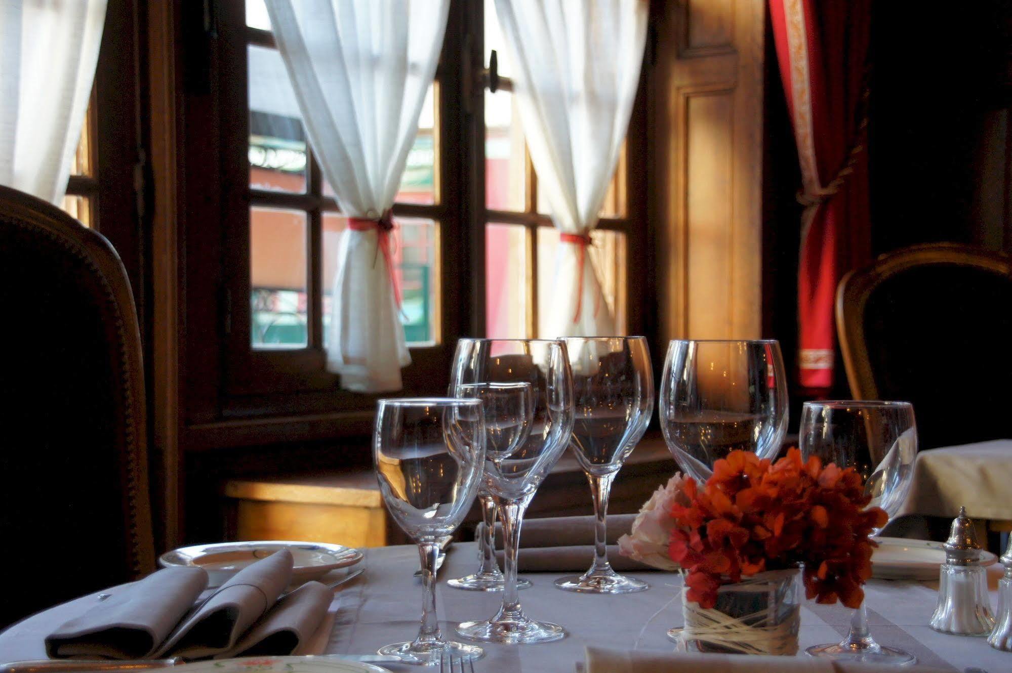 Relais Des Trois Chateaux Hotel-Restaurant - Teritoria Cour-Cheverny Eksteriør billede